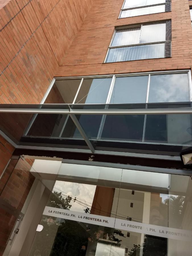 Edificio La Frontera Loft Apartment Medellin Luaran gambar