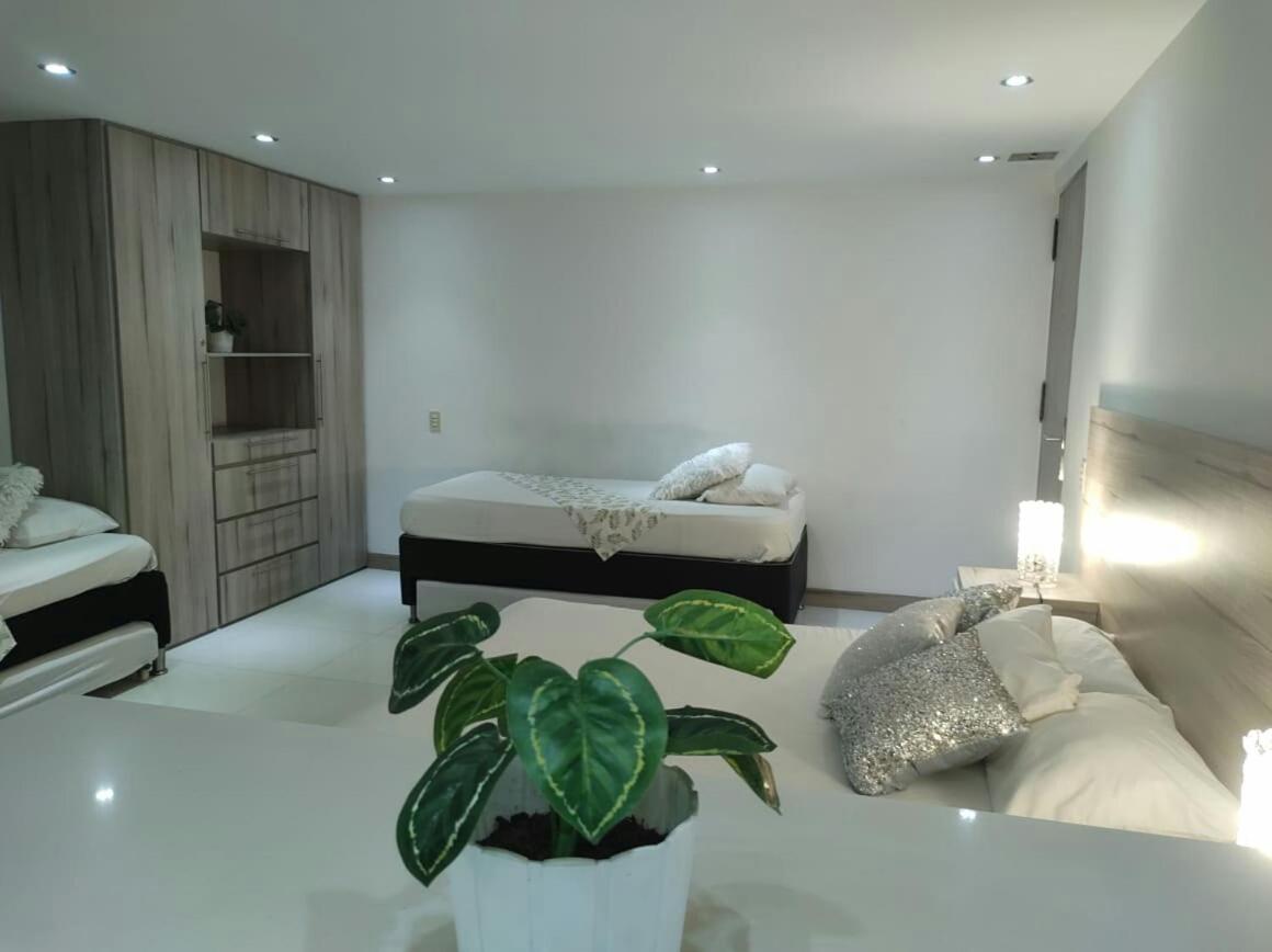 Edificio La Frontera Loft Apartment Medellin Luaran gambar