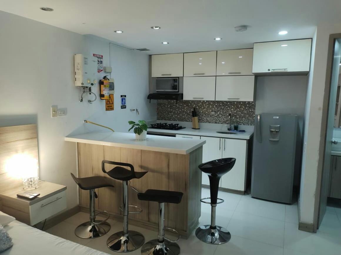 Edificio La Frontera Loft Apartment Medellin Luaran gambar